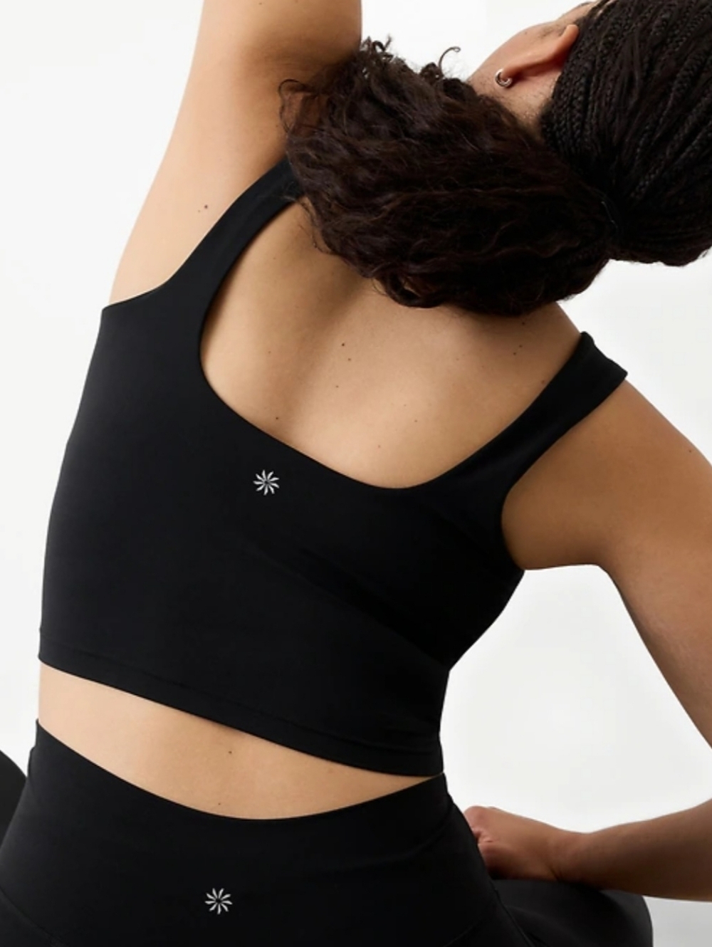 Size M - 🆕️ ATHLETA Transcend Black Square Neck Crop Tank Sports Top Bra A-C - Picture 3 of 8